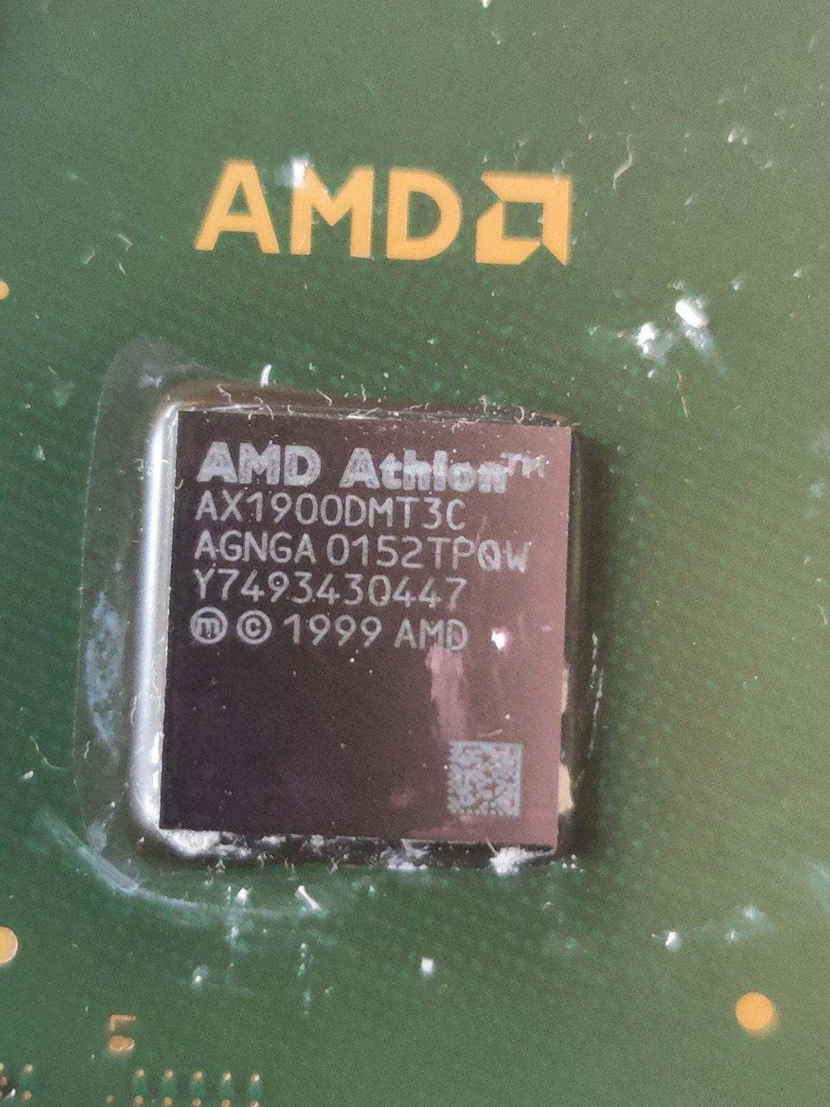 AMD Athlon AX1900DMT3C Processor (Vintage CPU), Computers en Software, Processors, Gebruikt, Minder dan 2 Ghz, AMD Athlon AX1900DMT3C