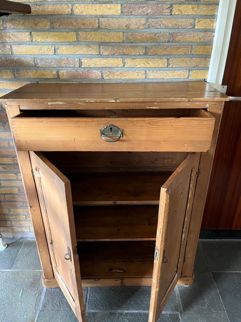 Antieke grenen kast met lade - 89x109 cm, Antiek en Kunst, Ophalen