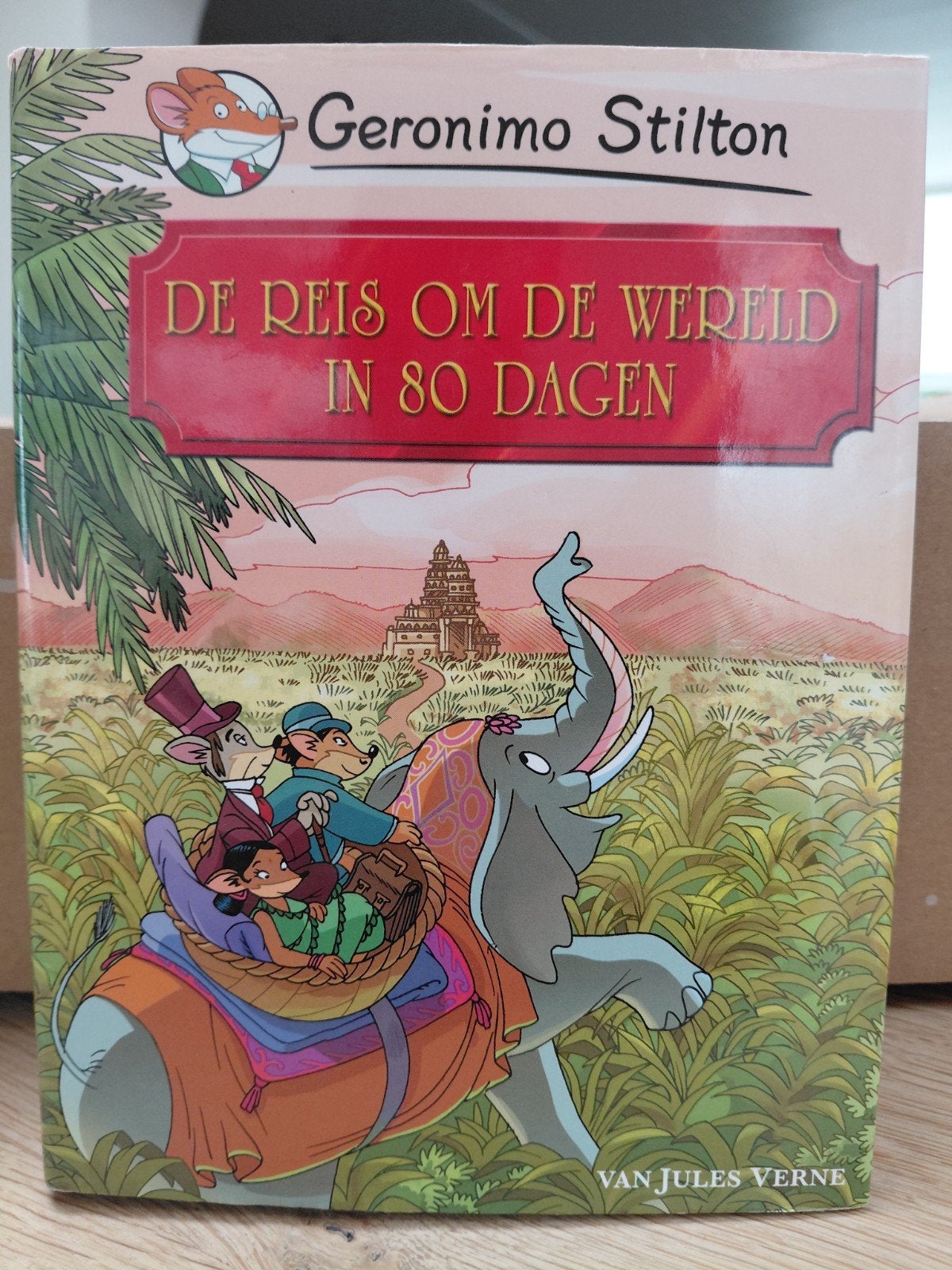 Geronimo Stilton - De reis om de wereld in 80 dagen, Fictie algemeen, Ophalen of Verzenden, Zo goed als nieuw, Geronimo Stilton; Jules Verne
