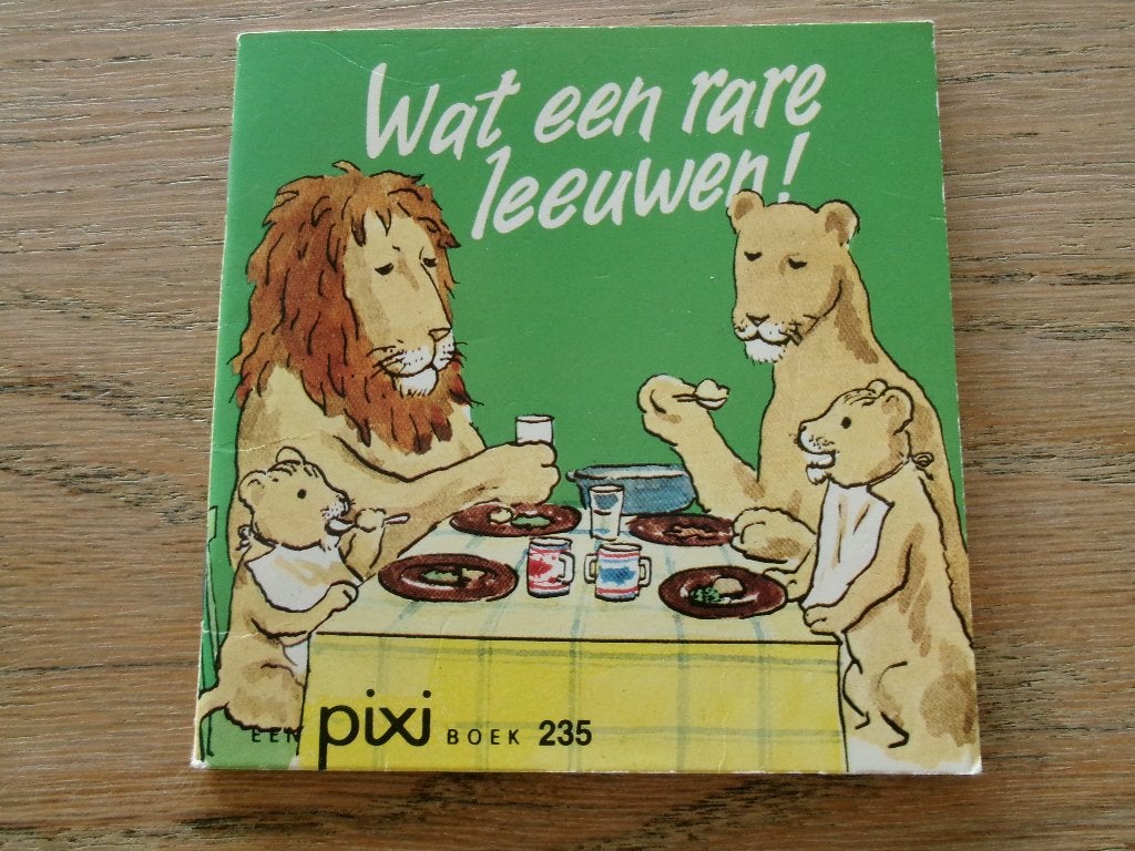 Pixie, Boeken, Gelezen, Fictie algemeen, Verzenden, 4 jaar