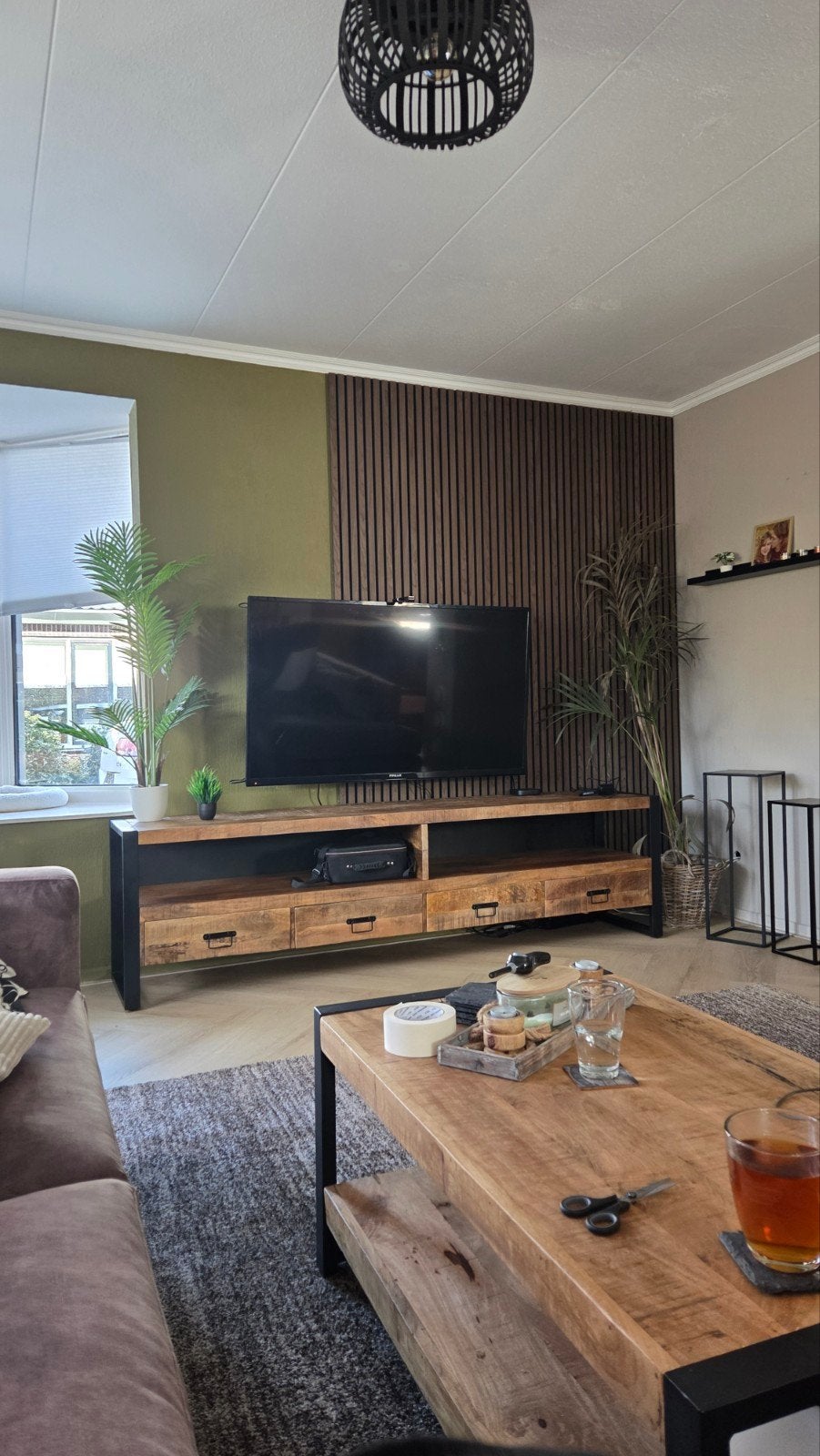 55 inch Finlux TV met Govee backlight en ophangsysteem, Ophalen, Gebruikt, 100 cm of meer