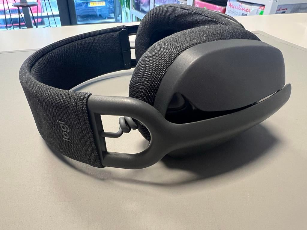 Logitech headset - Zo goed als nieuw, Overige merken, Ophalen of Verzenden, Zo goed als nieuw, Nvt