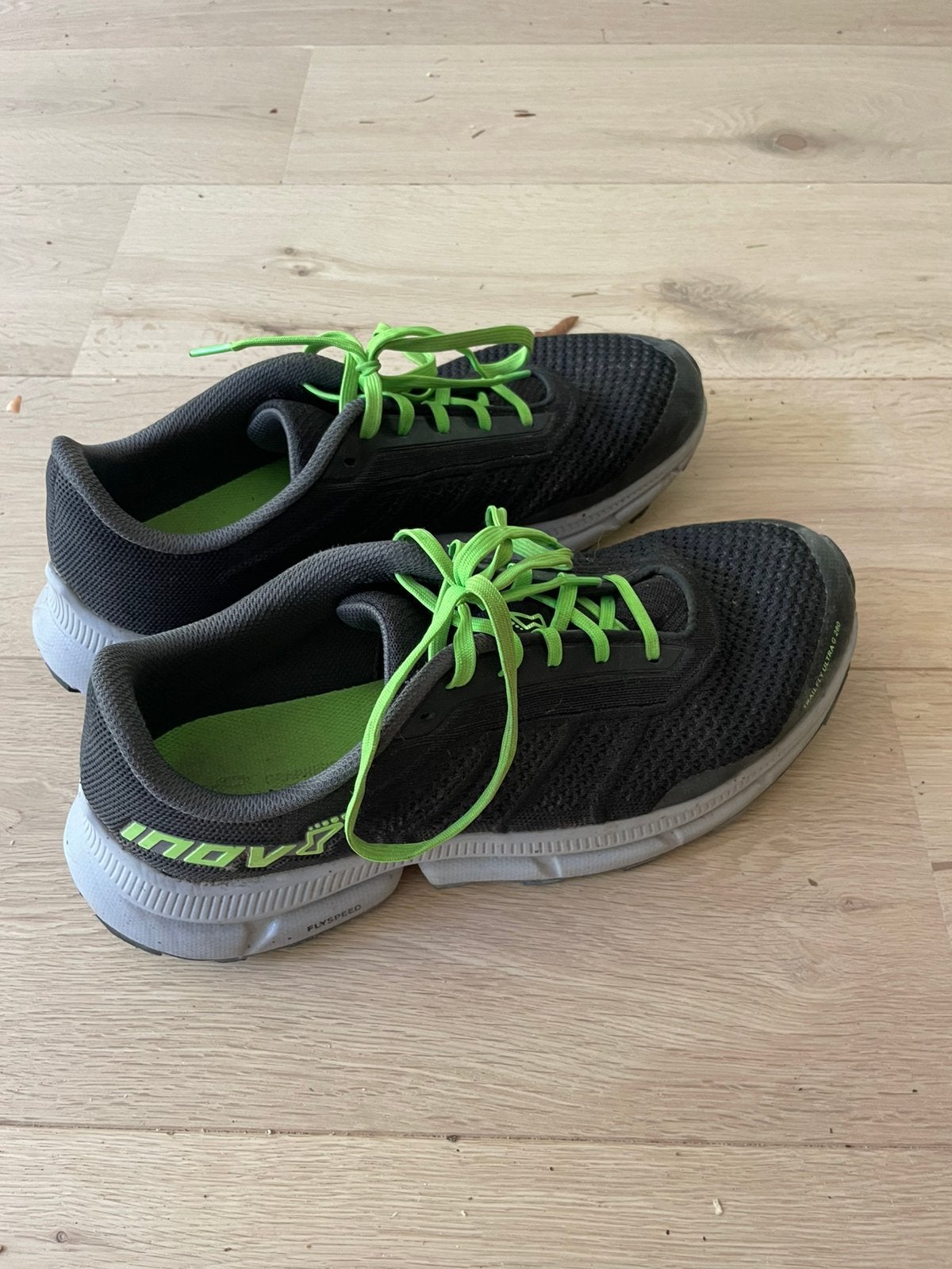 Inov8 Trailfly Ultra G 280 praktisch nieuw. Maat 45,5, Overige merken, Gebruikt, Hardloopschoenen, Ophalen of Verzenden