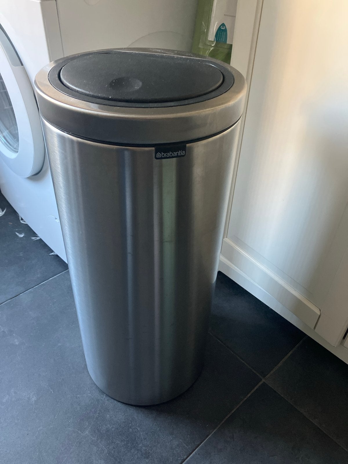 Brabantia prullenbak RVS - Zo goed als nieuw, Ophalen, Rvs, 75 – 100, 20 tot 30 liter
