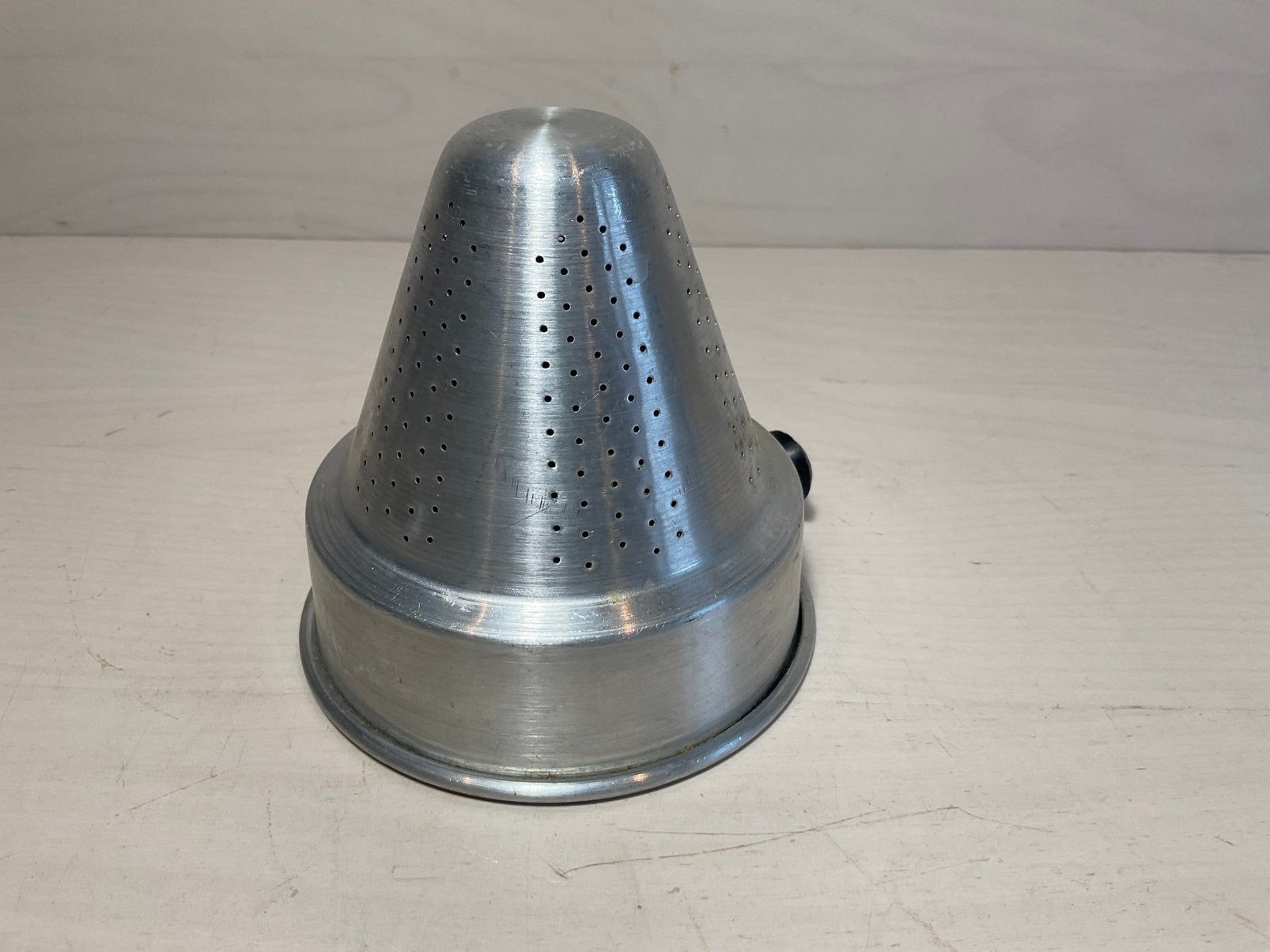 Aluminium koffiefilter afmetingen doorsnee 10 cm, Ophalen of Verzenden, Gebruikt