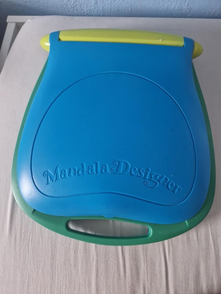 Mandala Designer Tekenset - Creatief Speelgoed, Ophalen of Verzenden, Gebruikt, Knutselen