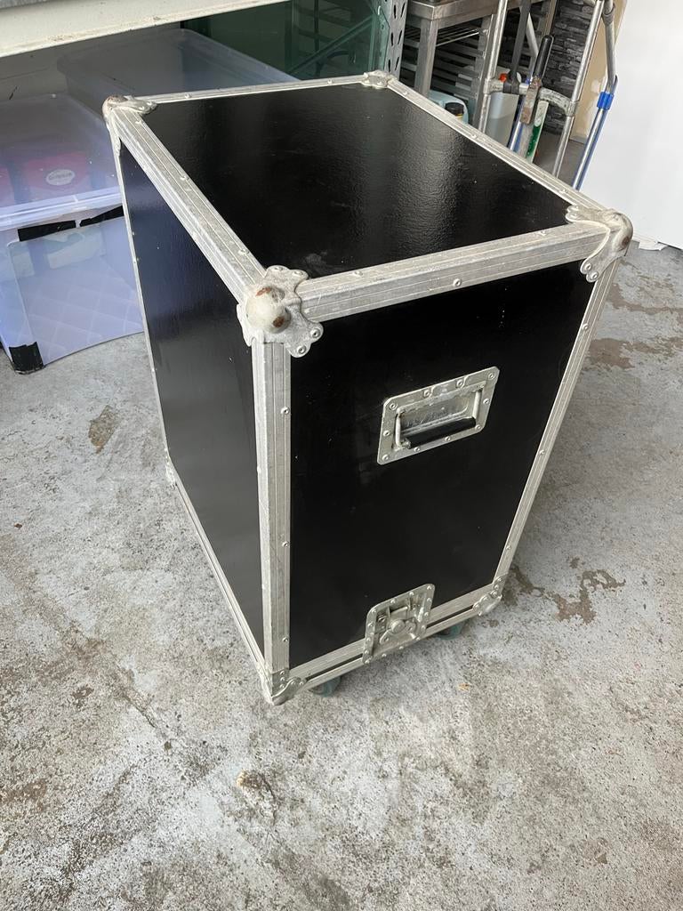 Yahama ks 100 met Flightcase, Ophalen, Yamaha, 120 watt of meer, Gebruikt