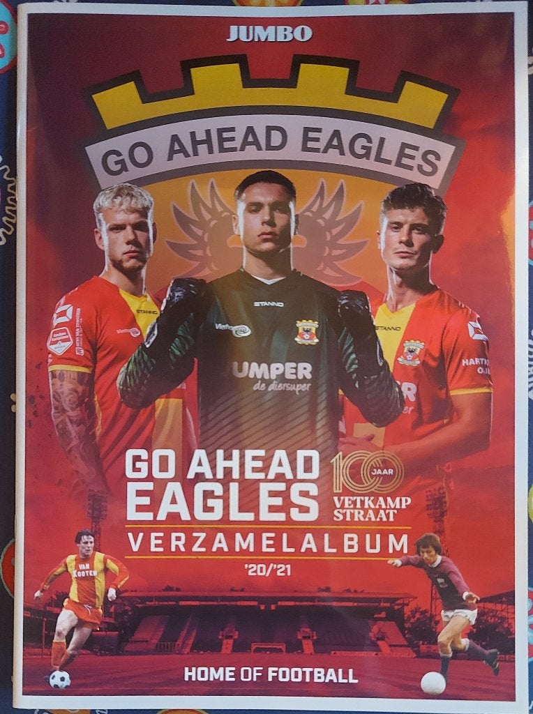 Go Ahead Eagles 100 jaar Vetkampstraat '20/'21 stickers, Verzamelen, Ophalen of Verzenden, Zo goed als nieuw, Overige binnenlandse clubs