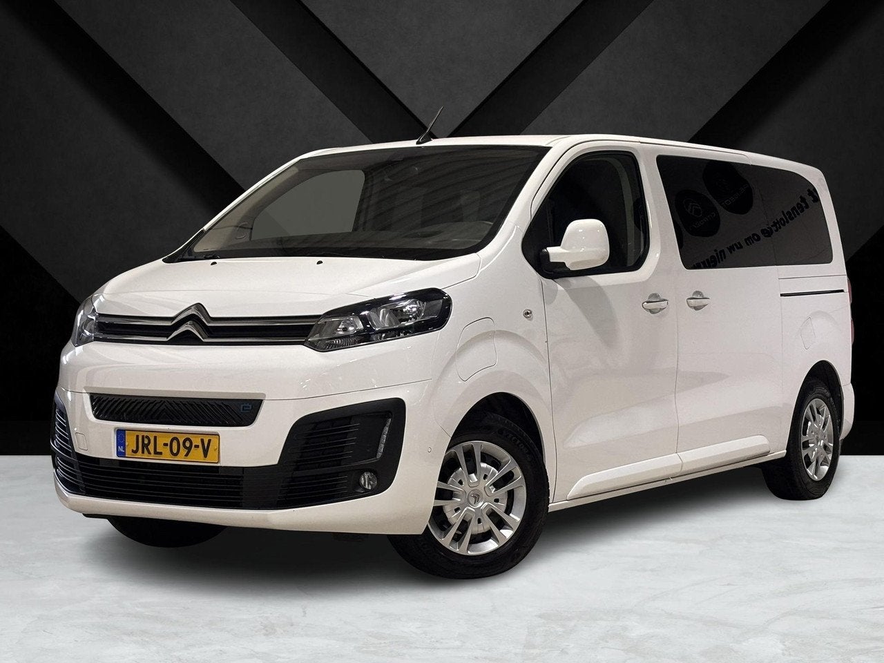 Peugeot e-Traveller Expert L2 Business Active Pack EV 50kWh, Auto's, Automaat, Dealer onderhouden, 136 pk, Gebruikt