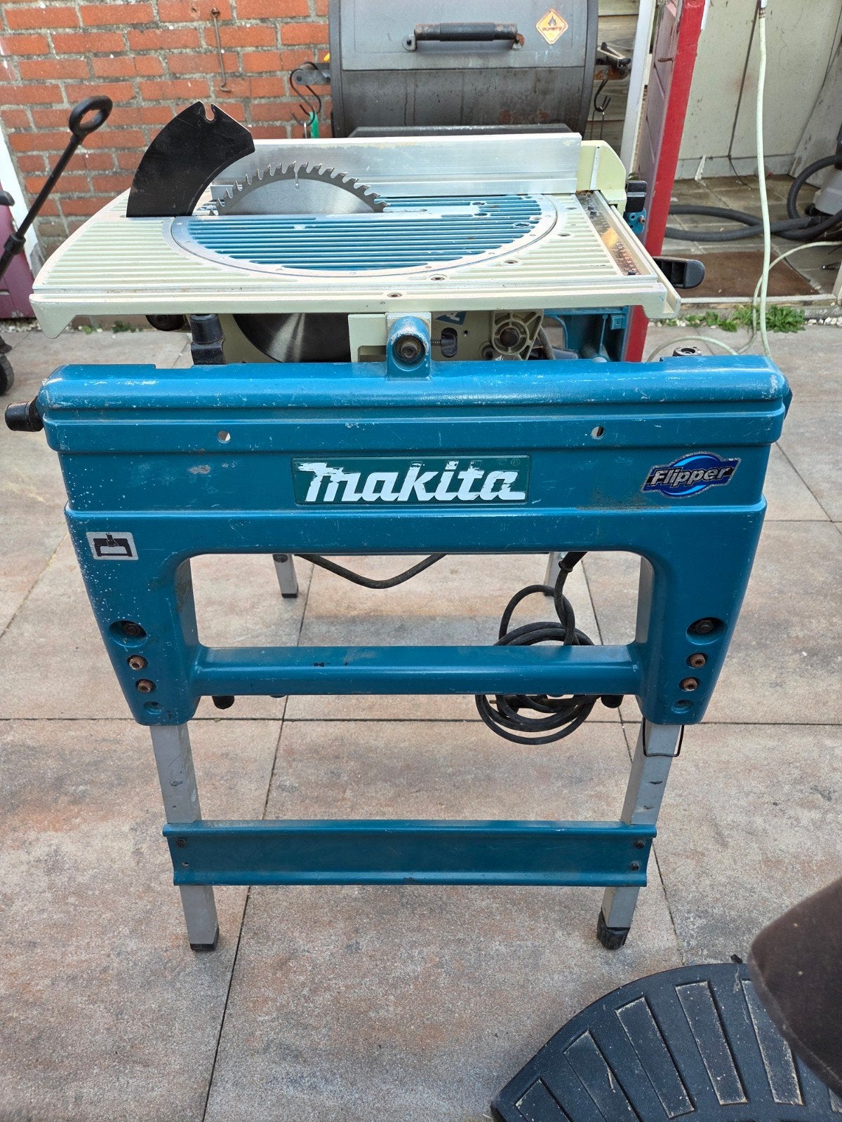 Makita LF1000 Flipper afkortzaag / tafelzaag, Ophalen, 70 mm of meer, Overige typen, Makita