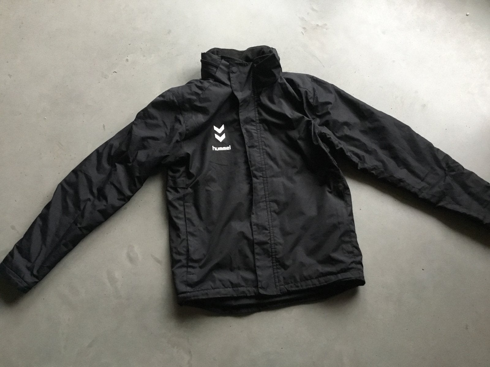 Hummel trainingsjas 152, Ophalen of Verzenden, Gebruikt, Jongen of Meisje, Sport- of Zwemkleding