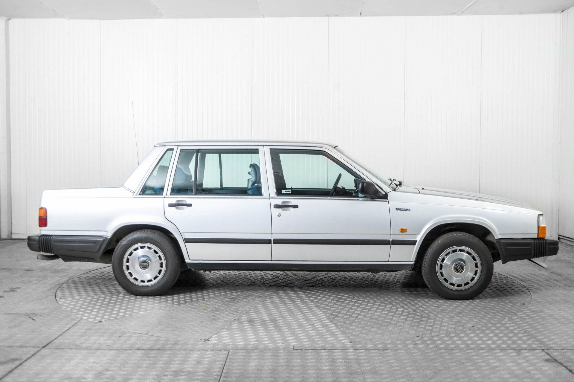 Volvo 740 (bj 1987), foto 10