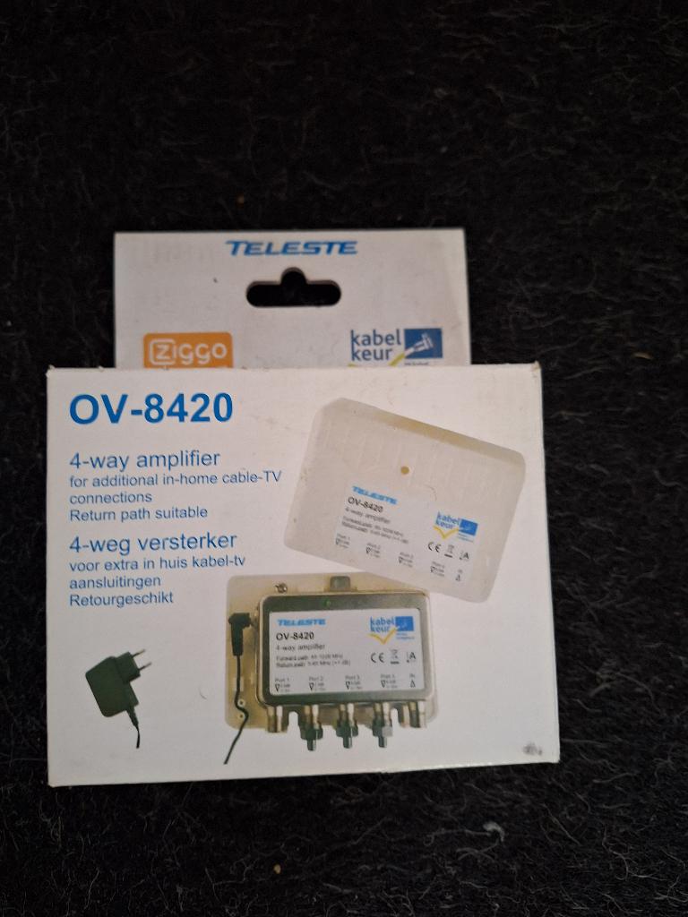 Teleste OV-8420 Ziggo tv coax versterker, Ophalen of Verzenden, Zo goed als nieuw, Minder dan 2 meter, Coaxiale kabel