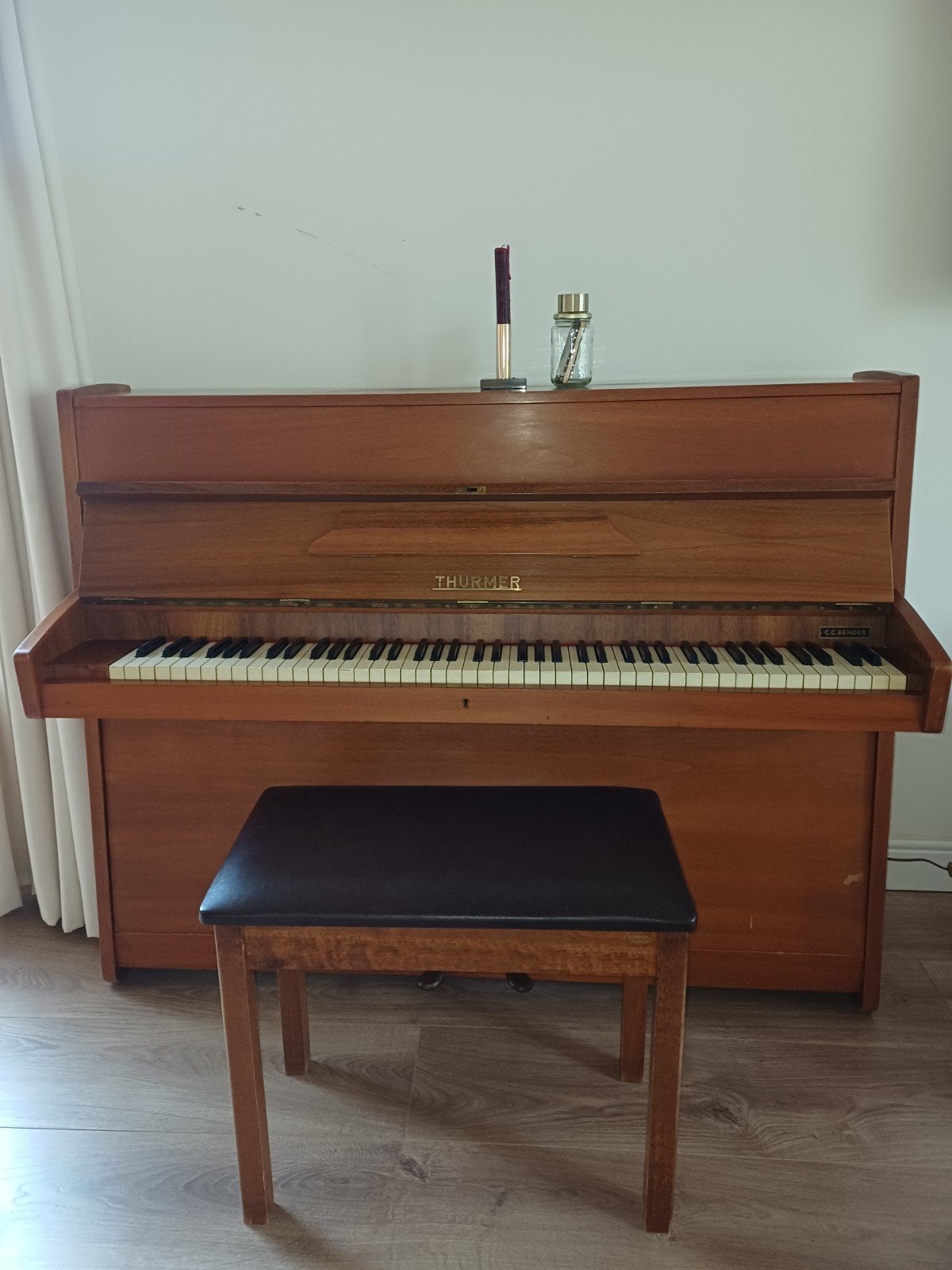 Thürmer piano. Ideaal om op te spelen of te pingelen., Muziek en Instrumenten, Ophalen, Gebruikt, Bruin, Piano