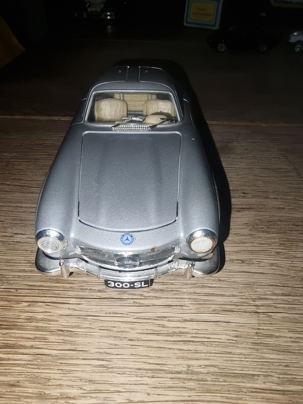 Burago Mercedes 300SL 1:24 modelauto - Zonder doos, Hobby en Vrije tijd, Modelauto's | 1:32, Ophalen of Verzenden, Gebruikt, Auto