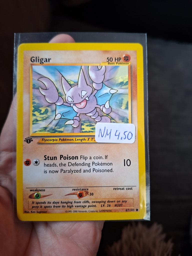 Pokémon Kaart Gligar 1st edition - Neo destiny, Ophalen of Verzenden, Zo goed als nieuw, Losse kaart
