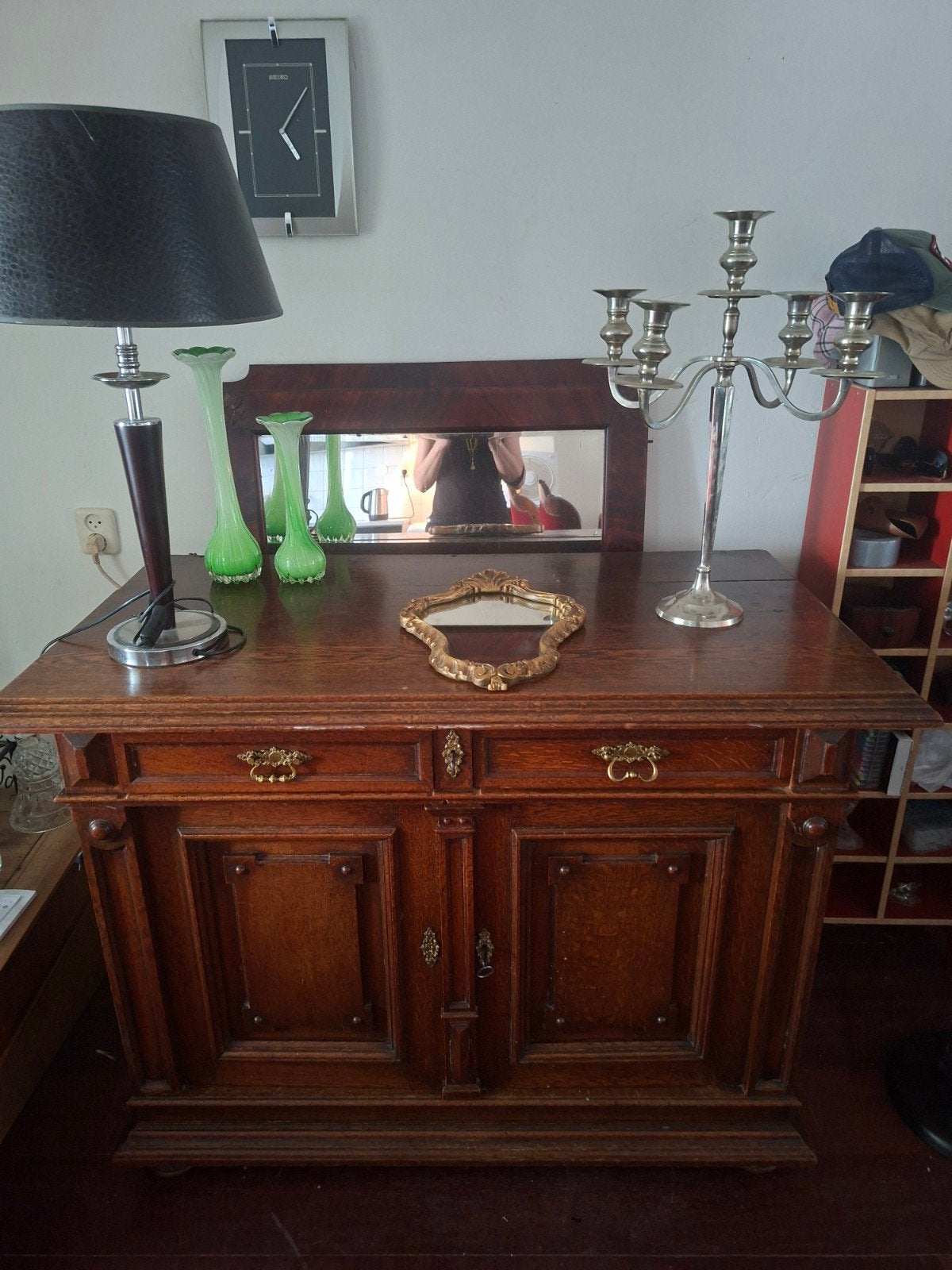 Antiek dressoir van eikenhout, Ophalen