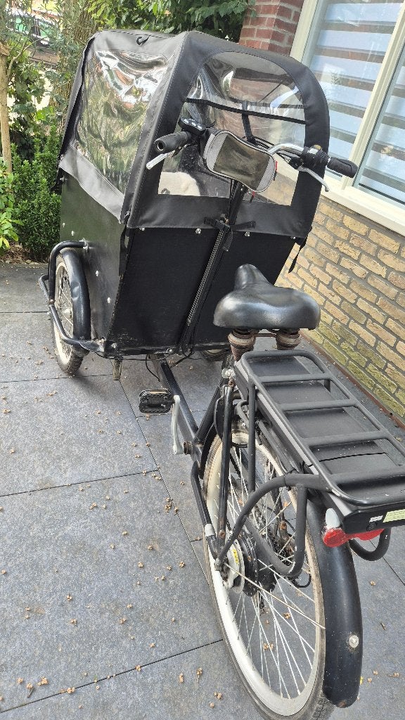 Babboe elektrische bakfiets (let op: lader werkt niet), Ophalen, Gebruikt, 4 kinderen of meer