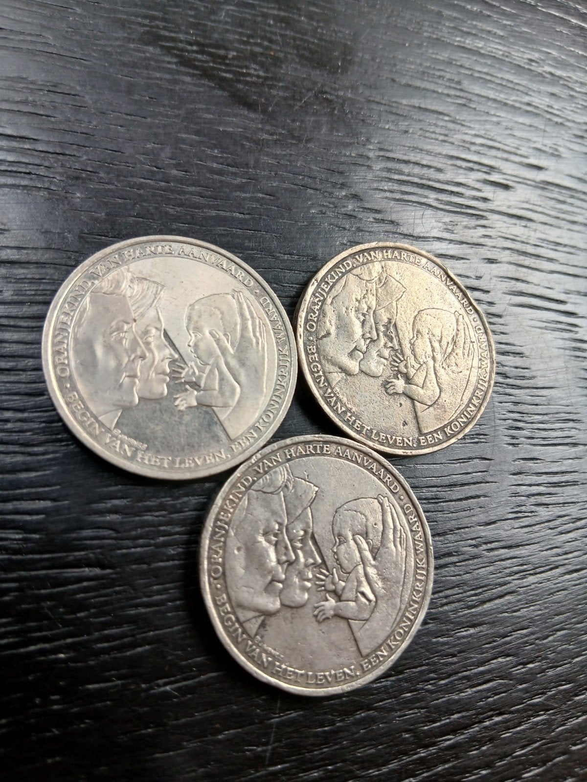 3x Oranjekind munten - Geboorte Prinses Amalia, Postzegels en Munten, Munten | Nederland, Setje, Koningin Beatrix, Geboorte of Huwelijk