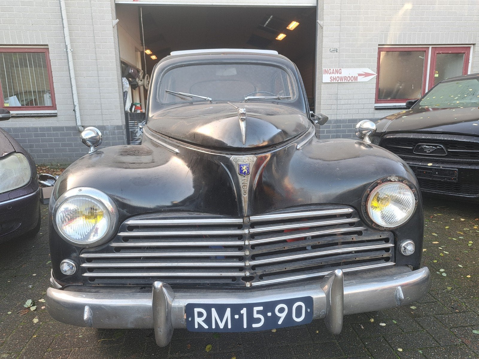 peugeot 203 A ,bj 1952,12 v,apk en belastingvrij, Auto's, Mercedes-Benz, Bedrijf, Handgeschakeld, Te koop