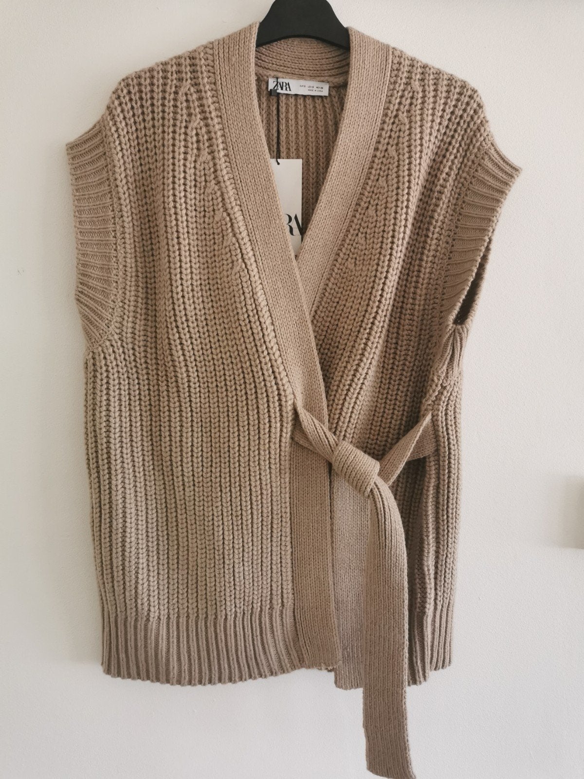 ZARA gilet met knoopceintuur mt. S/M, Verzenden, Nieuw, Maat 36 (S), Zara
