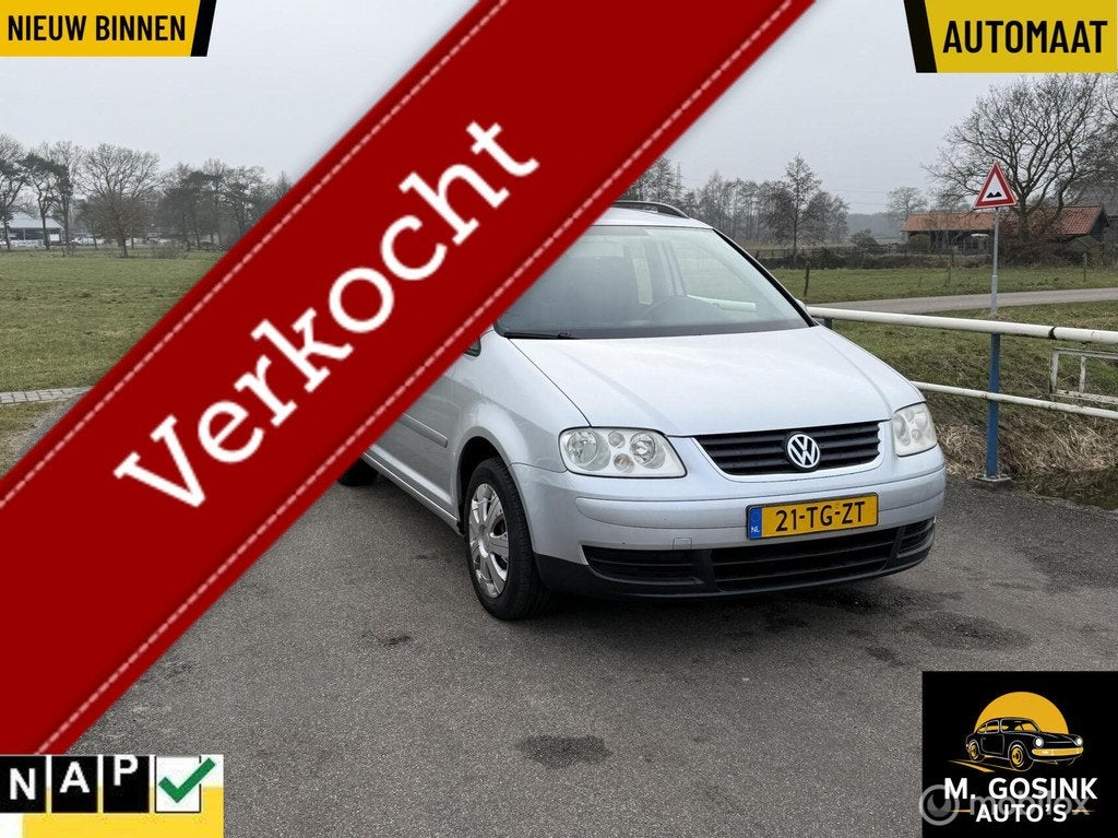 Volkswagen Touran 1.6-16V FSI Automaat Trekhaak Airco apk, Auto's, Volkswagen, Navigatiesysteem, Gebruikt, 4 cilinders, Origineel Nederlands