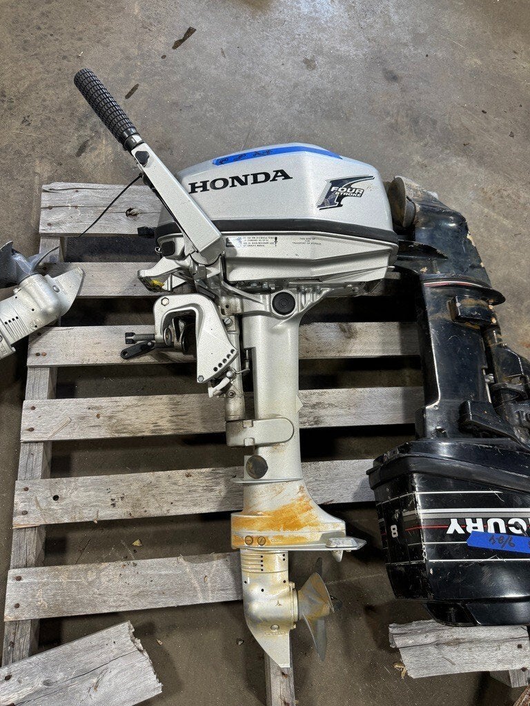 Gezocht: buitenboordmotoren in elke staat, Ophalen, Zo goed als nieuw, Motor en Techniek, Zeilboot of Motorboot