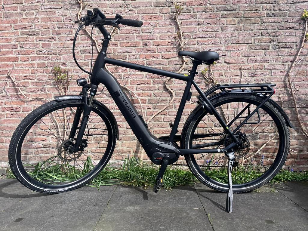 Pegasus Solero Evo 9 Ebike - 1430km - Bosch Performance line, Versnellingen, Zo goed als nieuw, 57 tot 61 cm, Ophalen