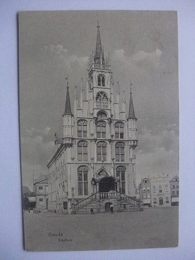 P281 Gouda - Stadhuis - 1915, Verzenden, Voor 1920, Gelopen, Zuid-Holland