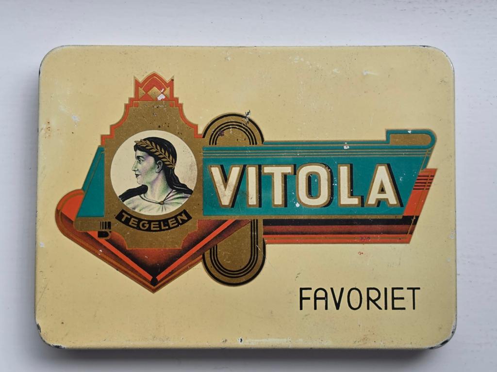 Vitola Favoriet sigaren blik te Tegelen, Ophalen of Verzenden, Gebruikt, Overige
