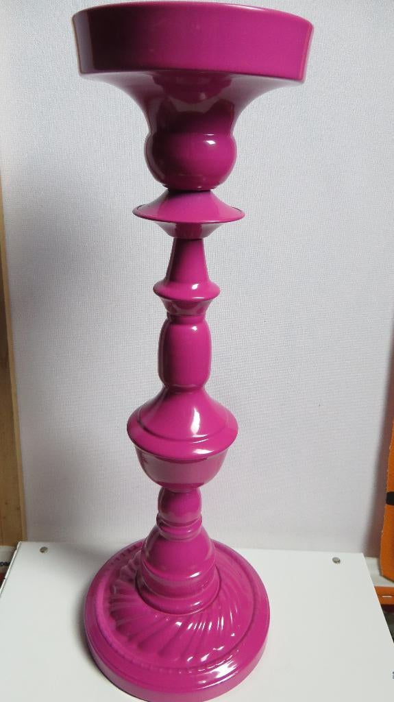 Nieuwe grote fuchsia kandelaar, Huis en Inrichting, Ophalen of Verzenden, Nieuw, Overige materialen, Kandelaar