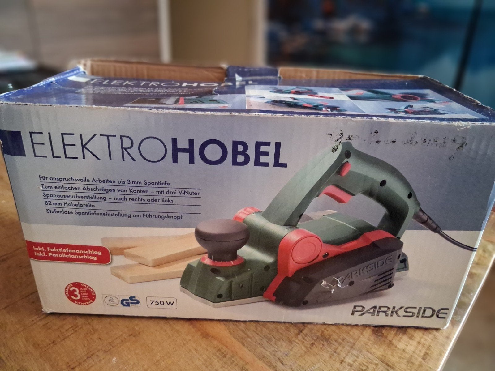 Parkside PEH30 elektrische schaaf - 750W, Doe-het-zelf en Verbouw, Ophalen, Gebruikt
