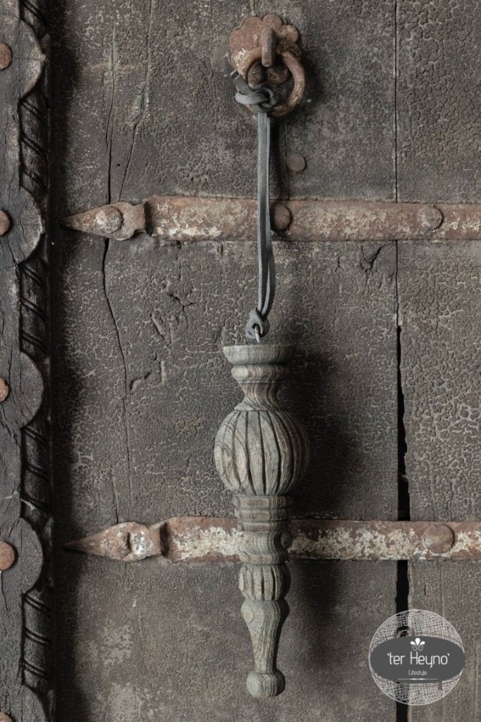 Houten klos ornament hanger leren veter hang stoer sober, Verzenden, Nieuw, Hout, Landelijk