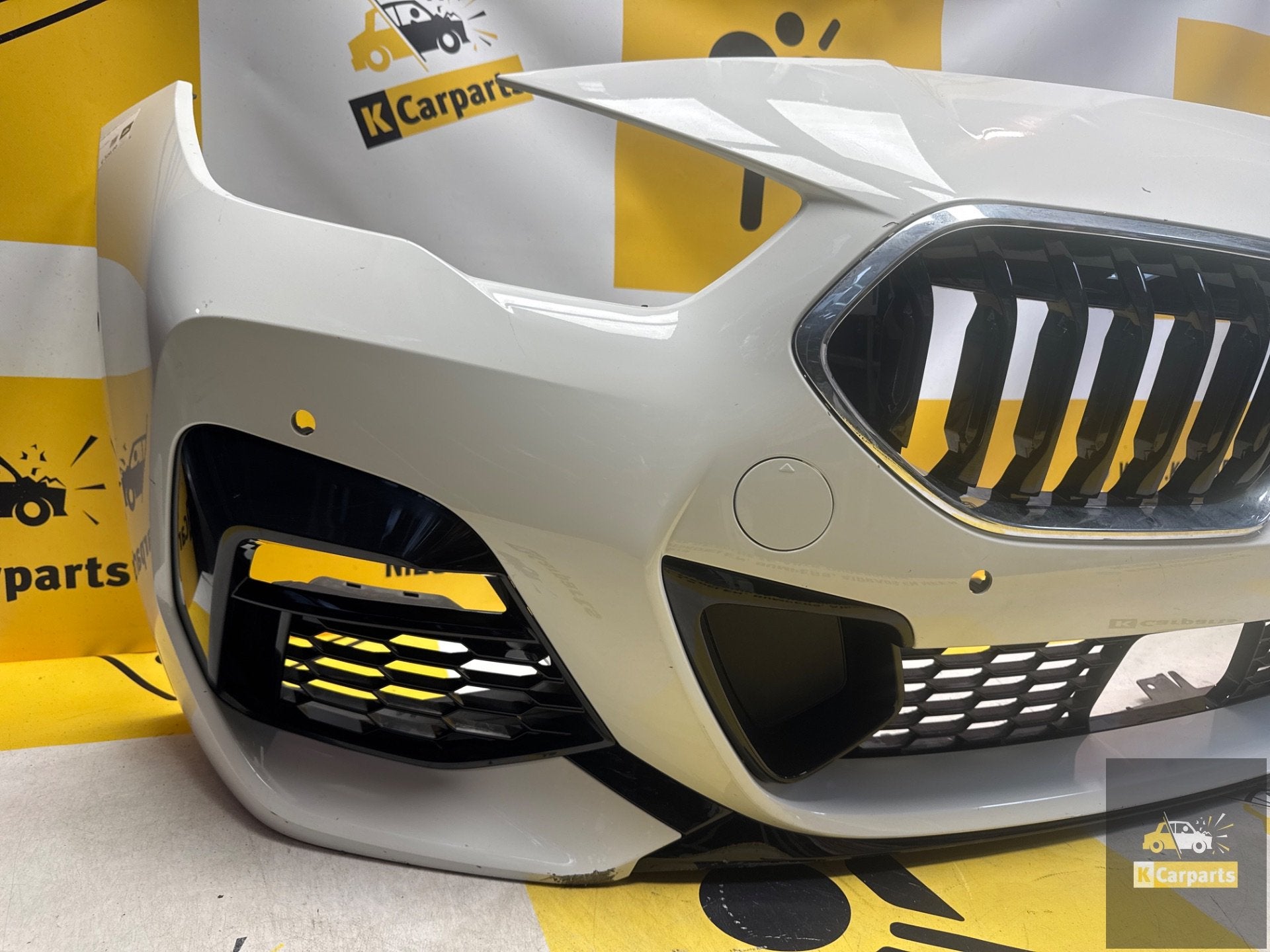 BMW 2 Serie F44 Voorbumper Gran Coupe M-PAKKET 51118075476, Petuelring 130
80788  Munich, DE, Gebruikt, Voor, Info@bmw.de