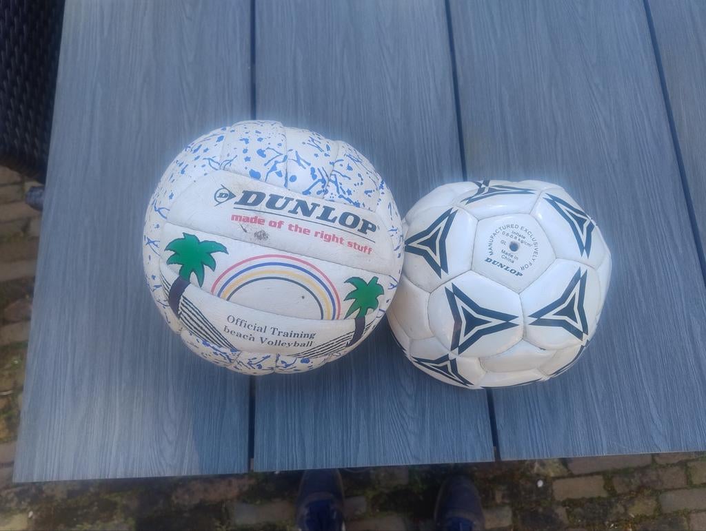 Dunlop volleybal en voetbal, Maat XS of kleiner, Ophalen of Verzenden, Nieuw, Bal