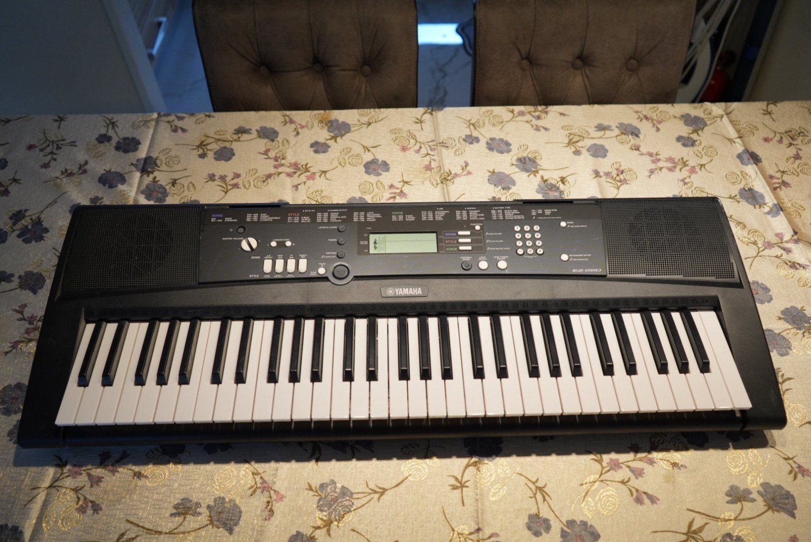 Yamaha EZ-220 beginners keyboard - perfect voor starters, Ophalen, Gebruikt, 61 toetsen, Yamaha