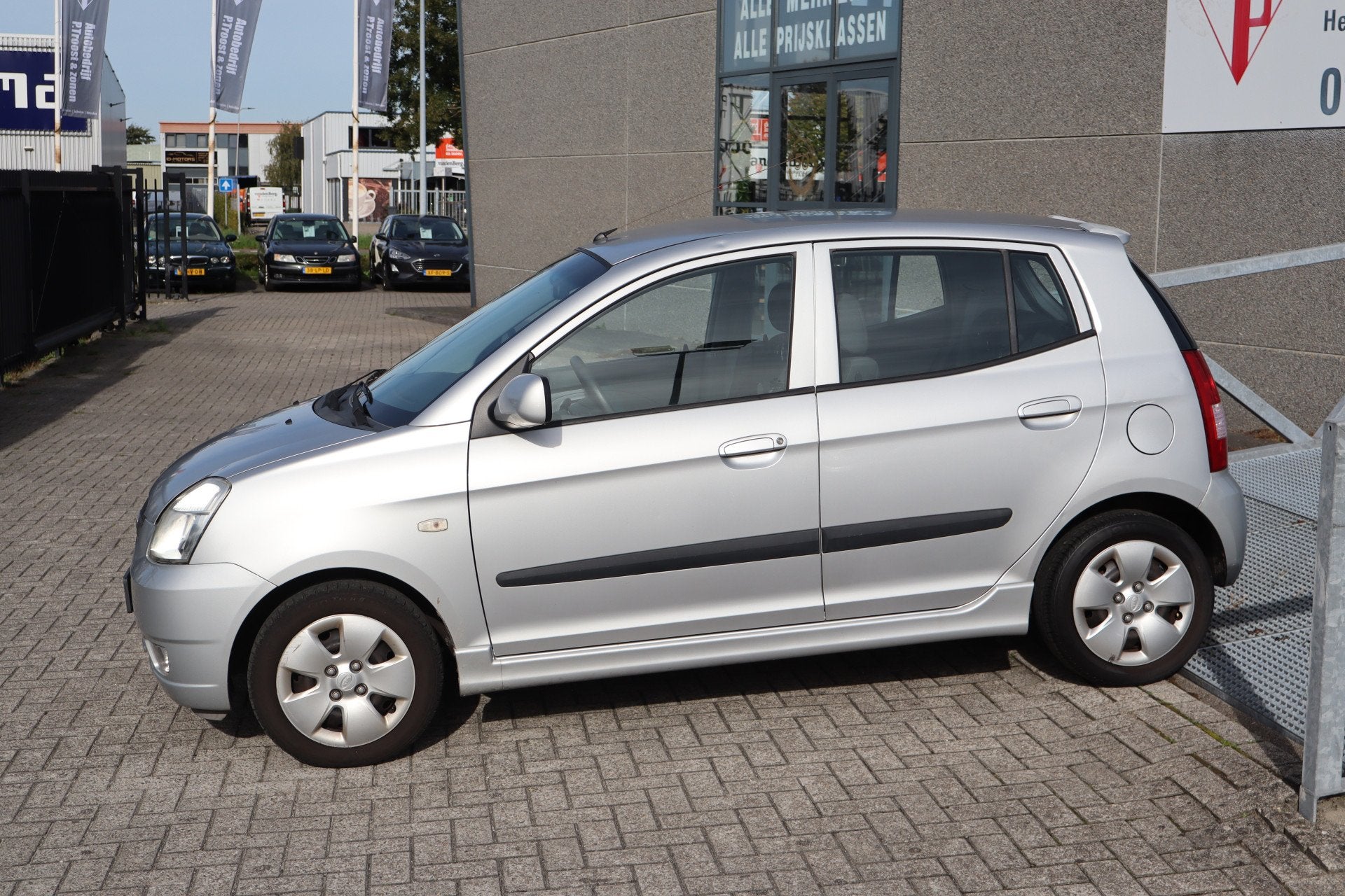 Kia Picanto 1.0 Colori Nederlandse auto/Airco/5 deurs, Auto's, Voorwielaandrijving, 400 kg, Origineel Nederlands, Bedrijf