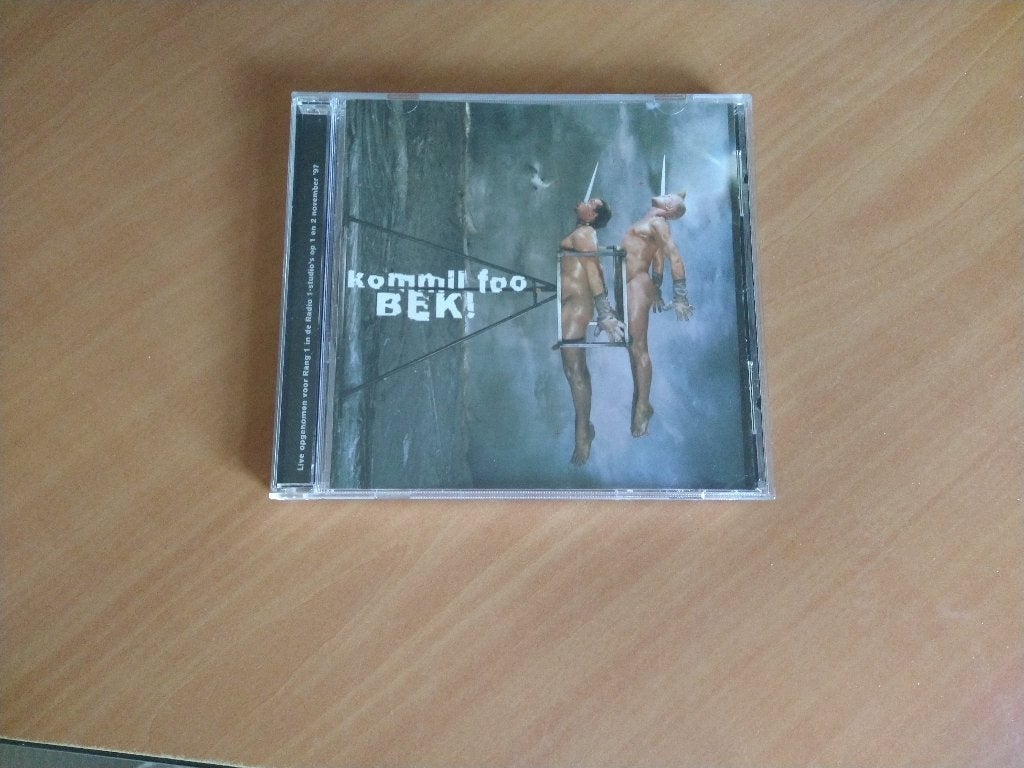 CD Kommil Foo Bek! (signed), Cd's en Dvd's, Cd's | Nederlandstalig, Zo goed als nieuw, Ophalen of Verzenden
