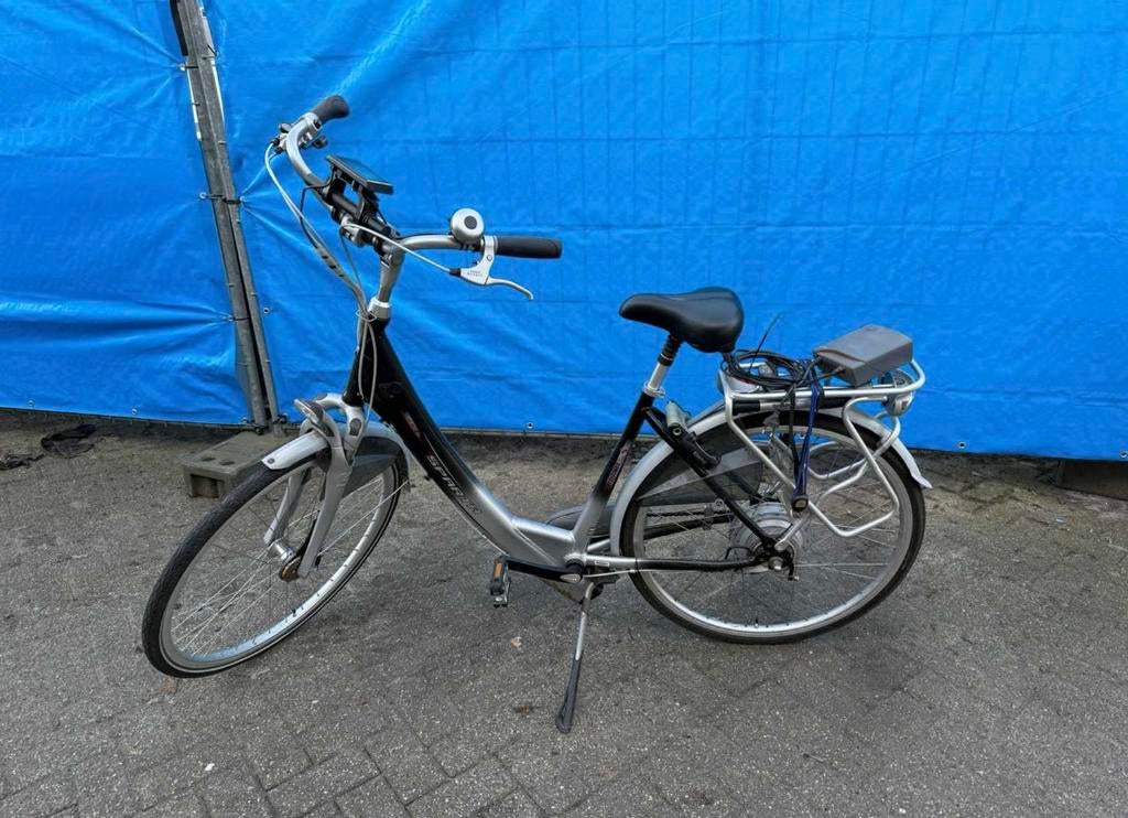 Sparta ion L met kapotte accu, Ophalen, Minder dan 30 km per accu, Sparta, Gebruikt