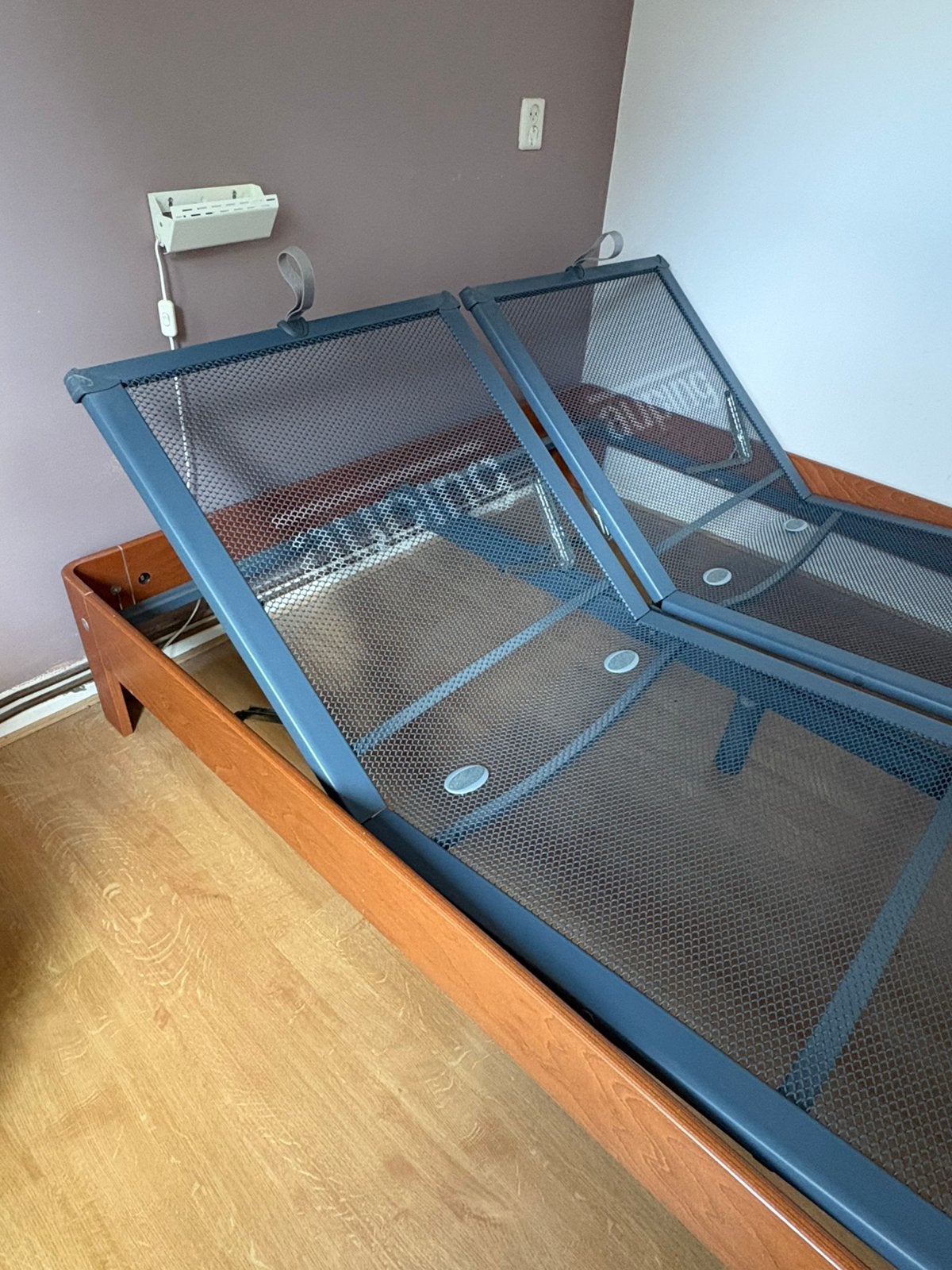 Auping Auronde bed 200x160, Ophalen, Verstelbaar, Bruin, Tweepersoons
