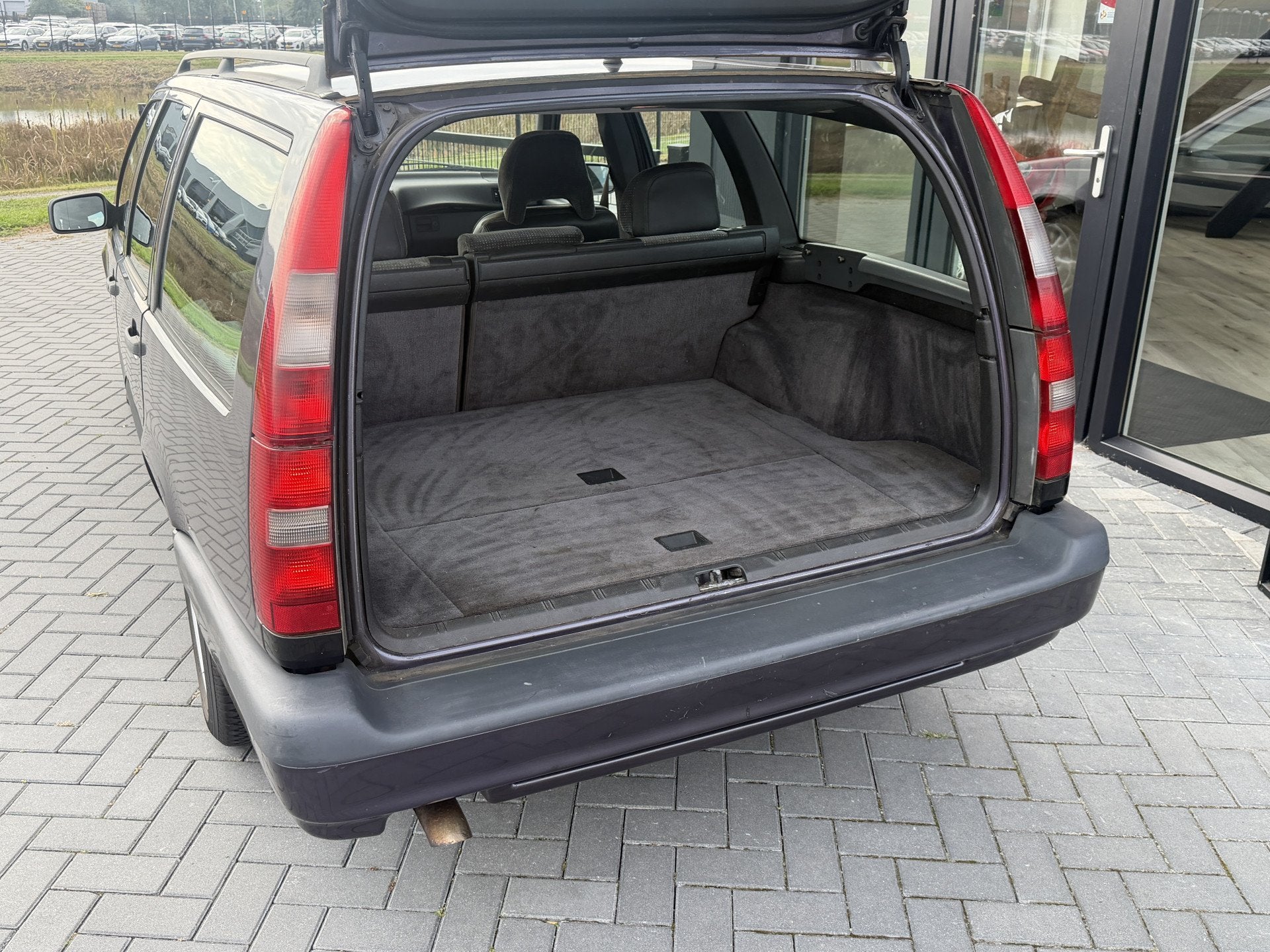 Volvo 850 2.5 Luxury-Line Super rijden | Nwe APK Okt 2028! |, foto 9