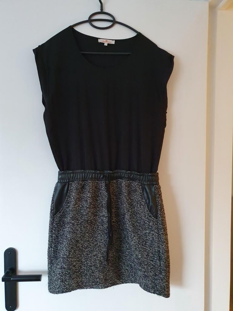 Leuke jurk Sensation, maat S, Kleding | Dames, Jurken, Sensation, Zwart, Ophalen of Verzenden, Zo goed als nieuw