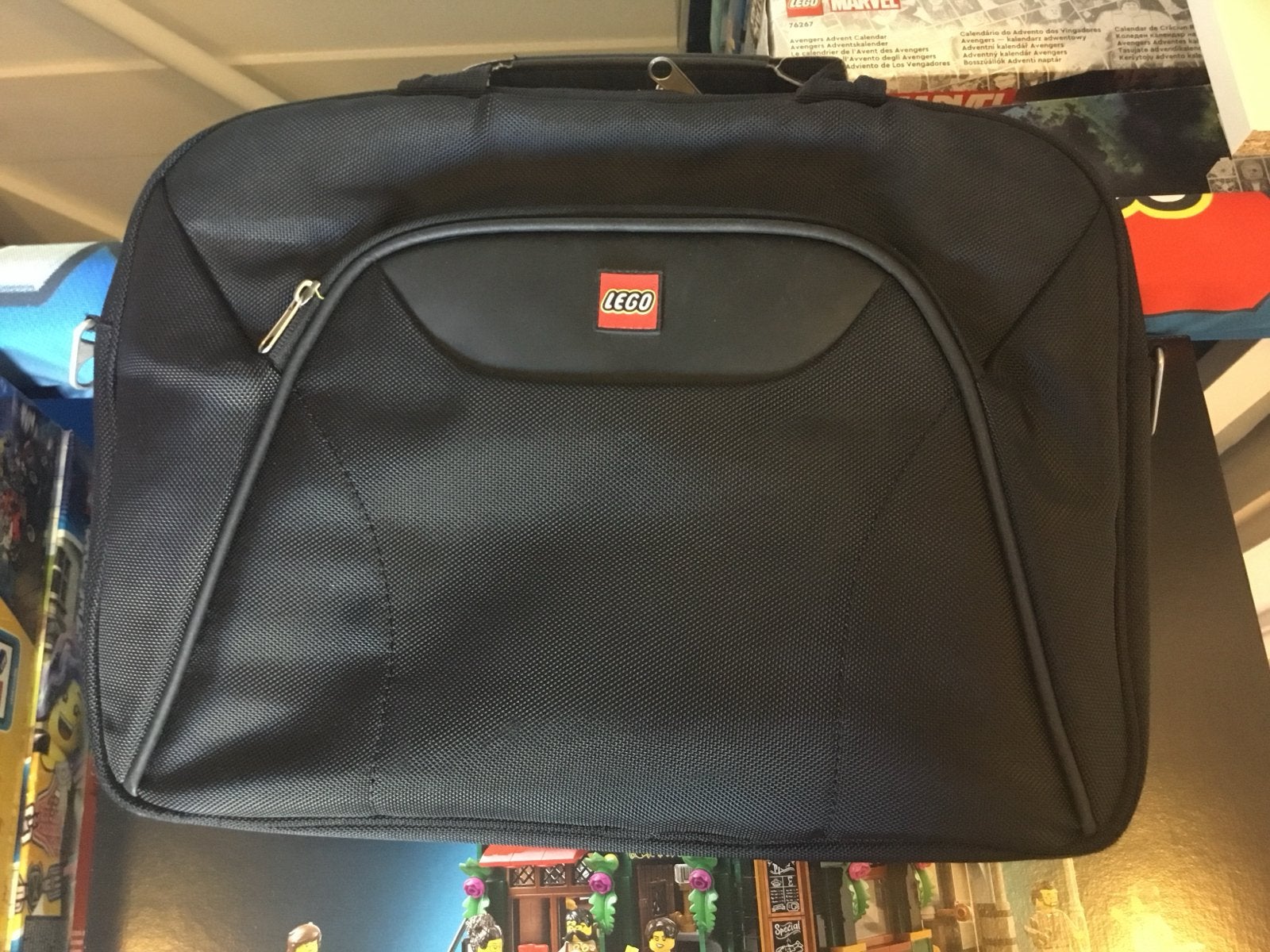 Unieke en zeldzame originele LEGO medewerker laptop tas., Gebruikt, Overige thema's, Lego, Accessoire