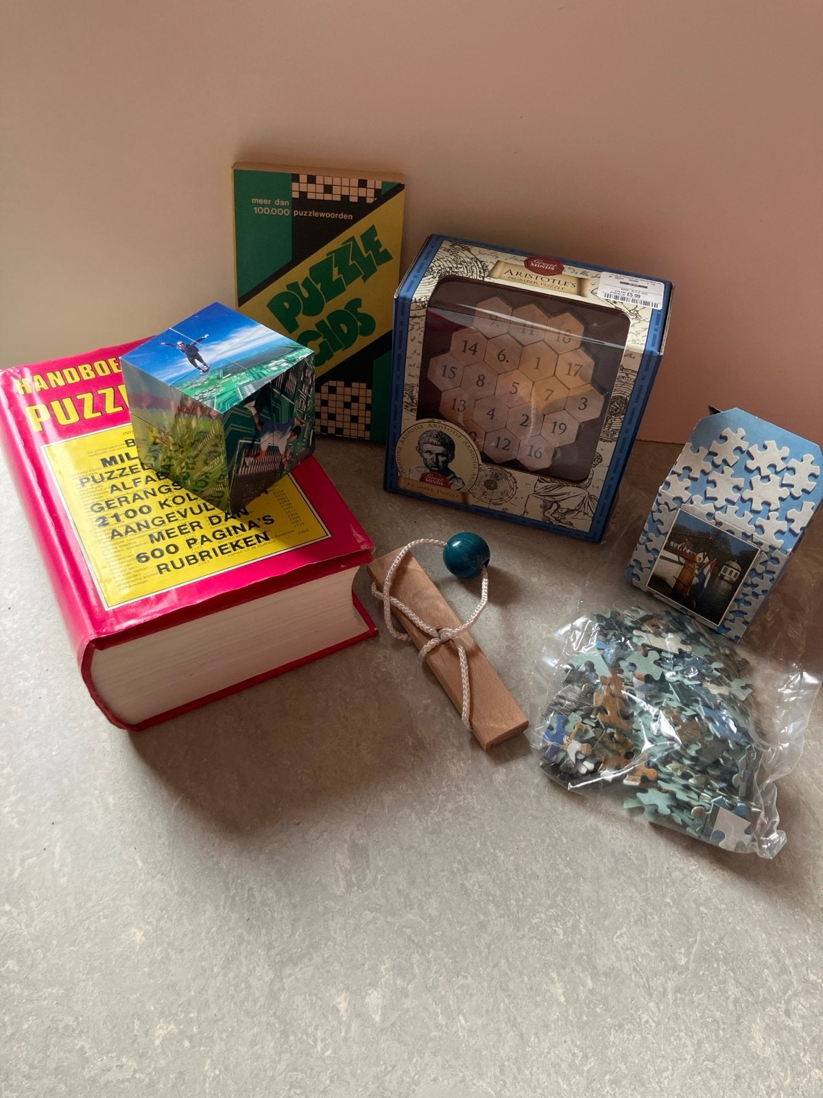 GRATIS - Diverse puzzels en puzzelboeken, Ophalen of Verzenden, Minder dan 500 stukjes, Gebruikt, Overige typen