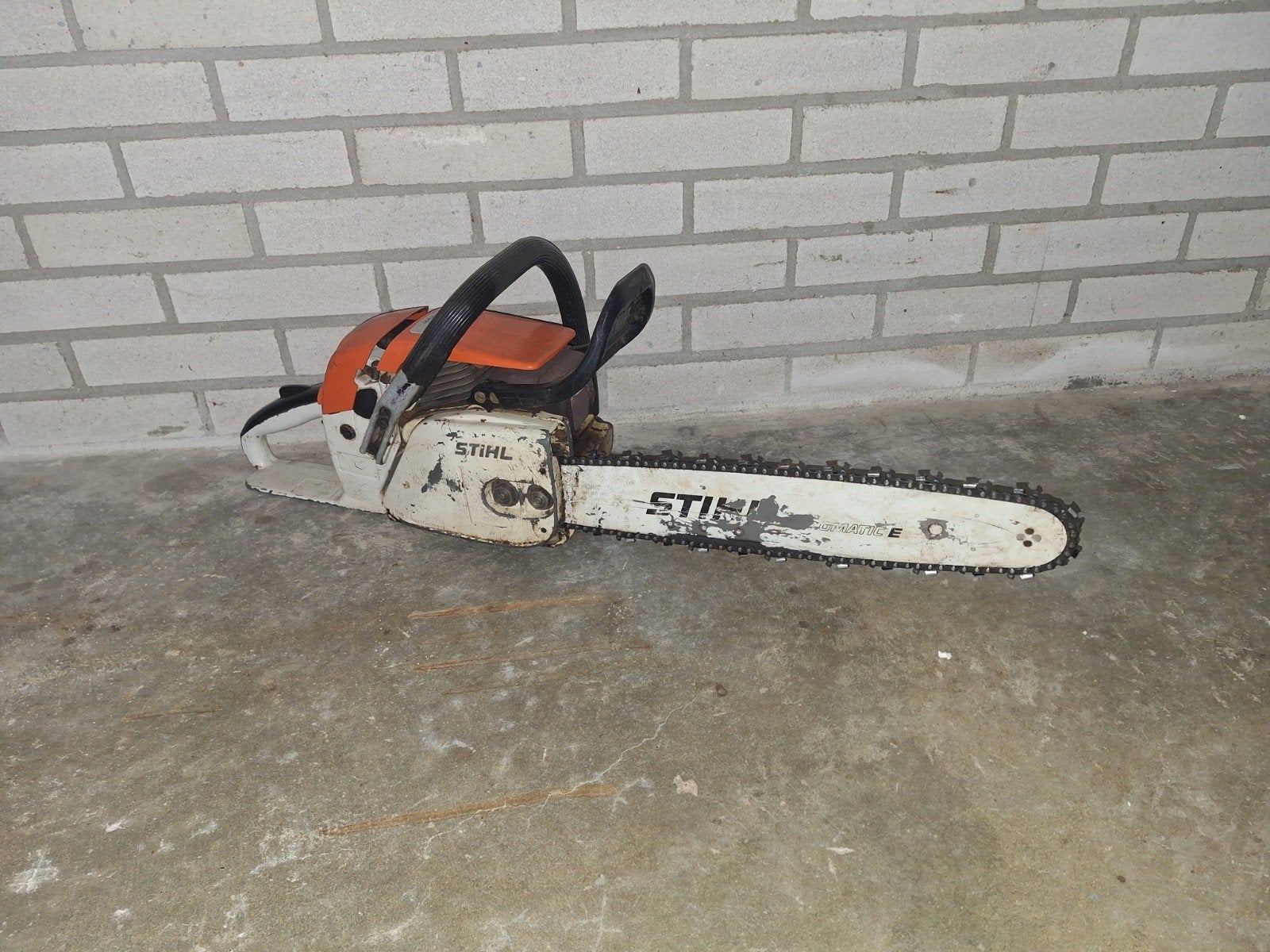 Stihl Kettingzaag - Gebruikt maar functioneel, Stihl, Gebruikt, 70 mm of meer, Kettingzaag