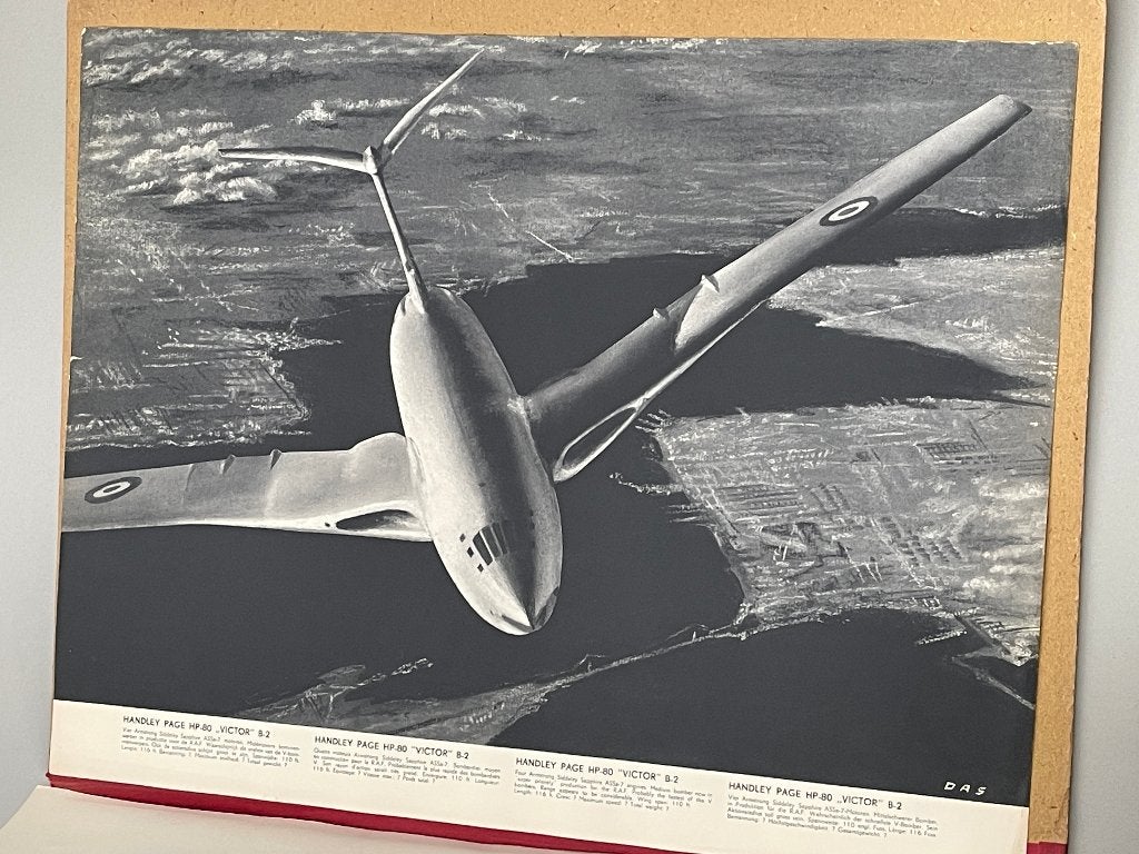 Bewaarmap  met vliegtuigplaten  (Arti in Alkmaar) 1954., Verzamelen, Ophalen of Verzenden, Gebruikt, Kaart, Foto of Prent