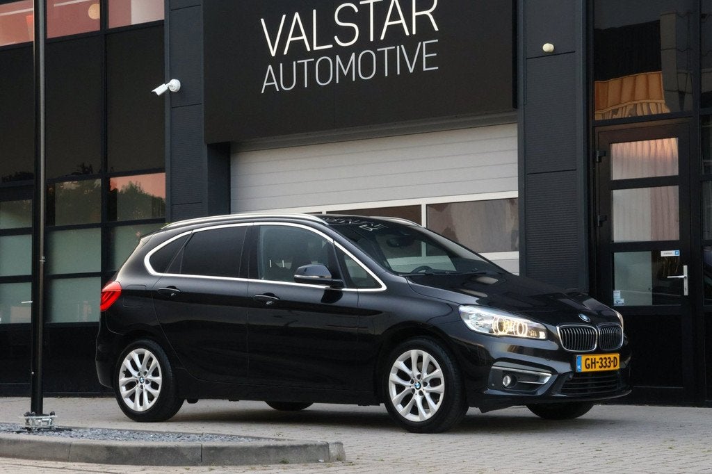 BMW 2-serie Active Tourer 218i High Executive | Panorama dak, Auto's, BMW, Bedrijf, Te koop, 2-Serie Active Tourer, ABS, Achteruitrijcamera