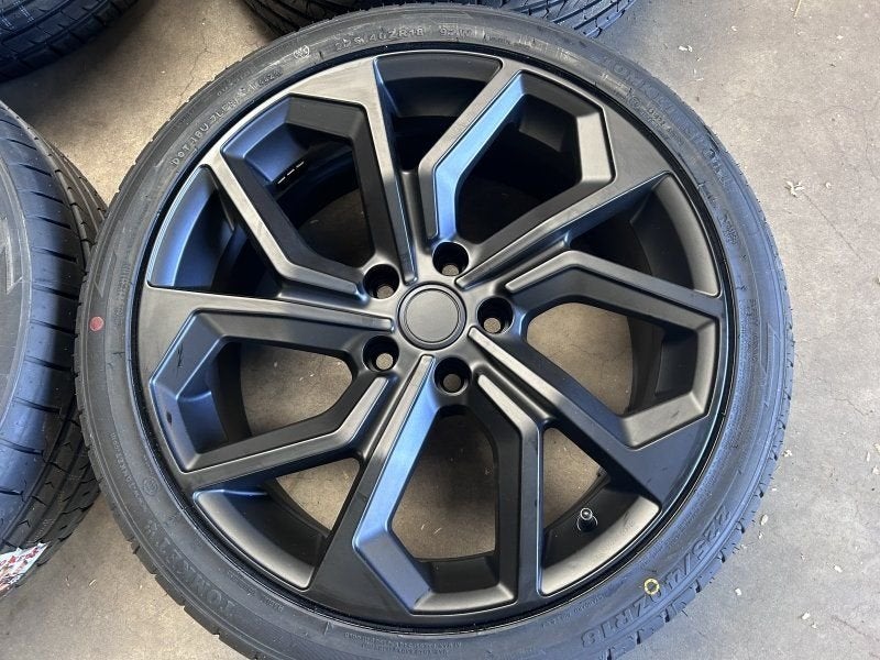 18 inch MG velgen + zomerbanden VW Golf - Caddy | Audi A3, 18 inch, -, -, Banden en Velgen