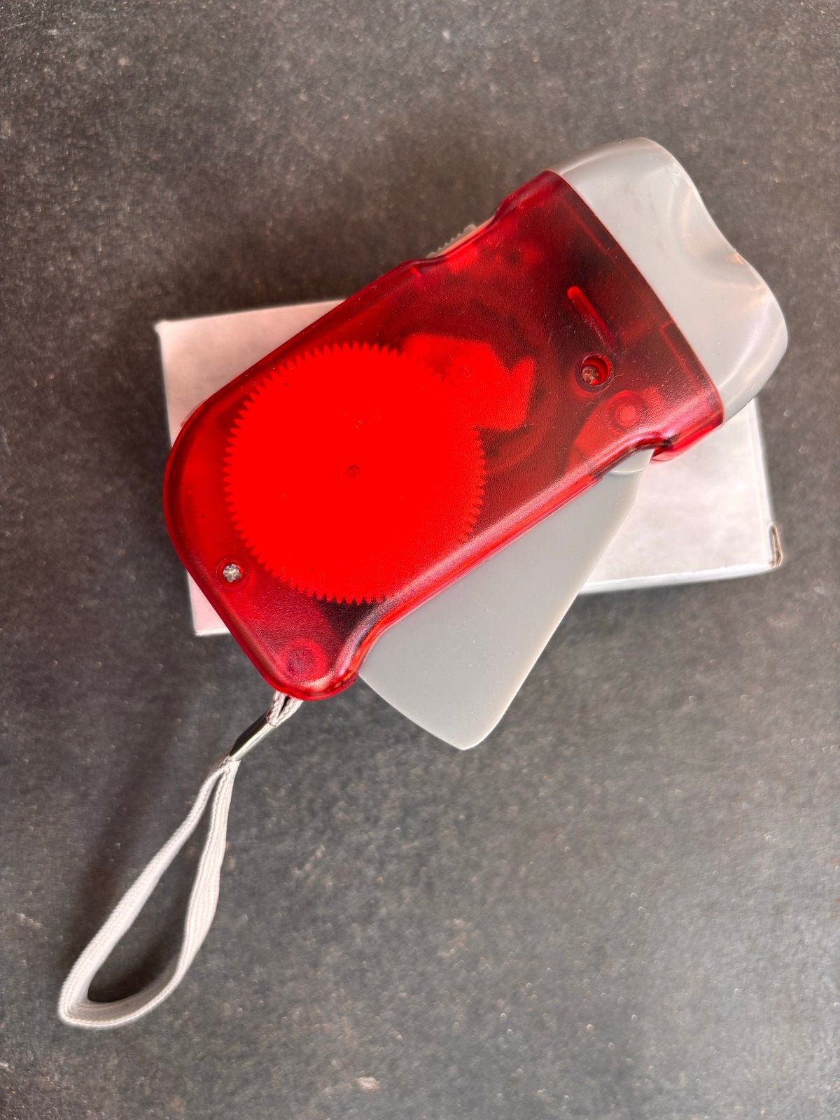 Hand Dynamo camping/noodlamp Zaklamp Rood -, Ophalen of Verzenden, Nieuw, Accu