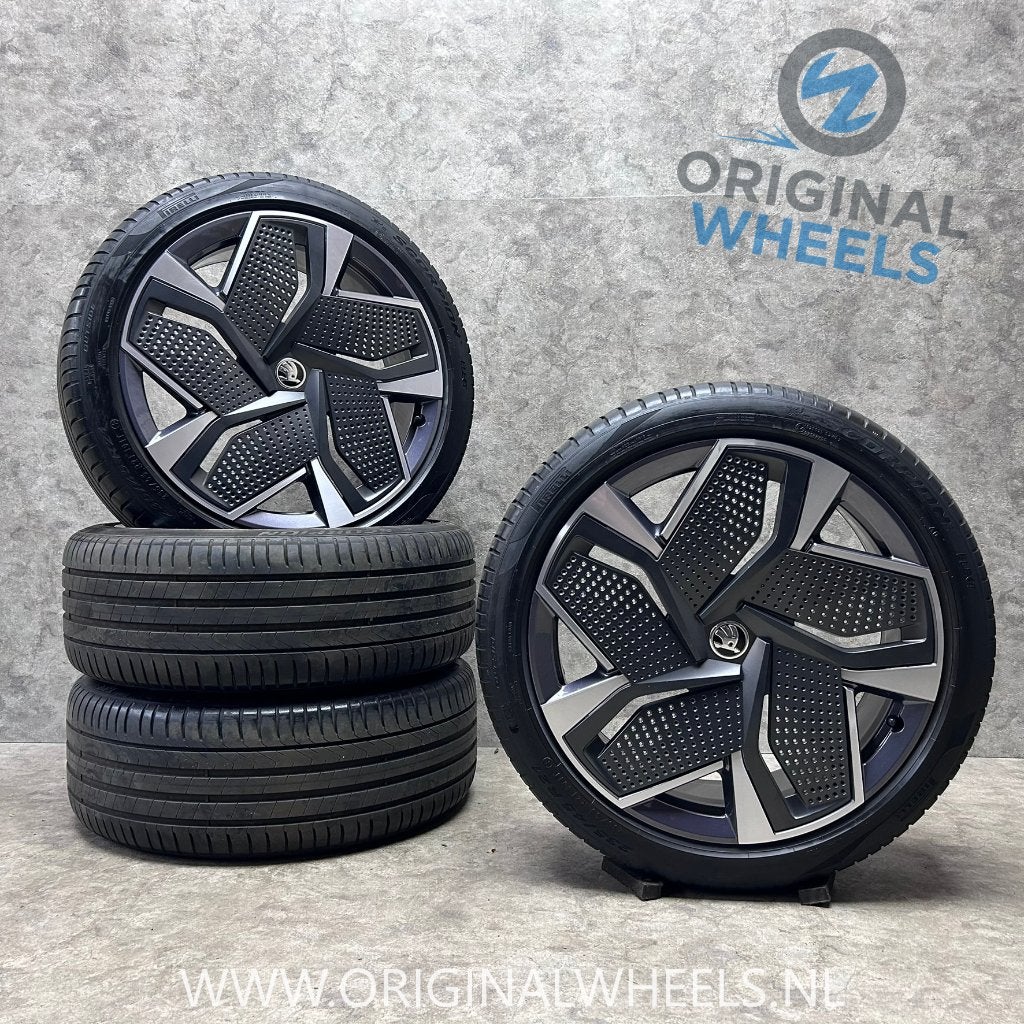 21 inch originele Aero velgen + zomerbanden Skoda Enyaq RS, Gebruikt, Banden en Velgen, 235 mm, Personenwagen